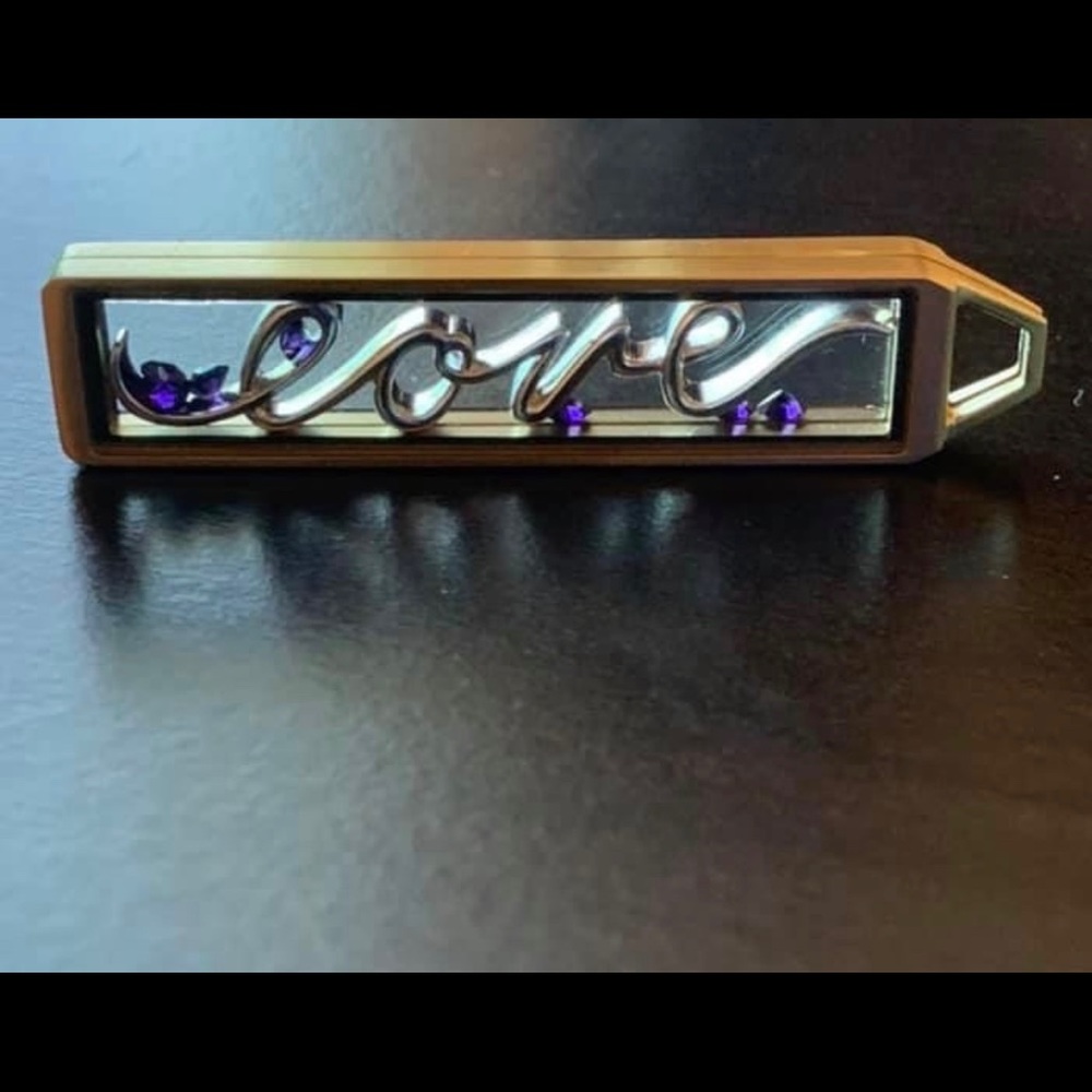 Origami Owl vertical locket